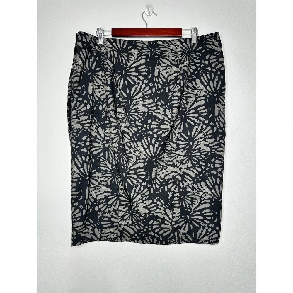 Ripskirt crafted from